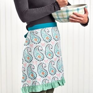 Dolly Parton Kitchen Linen - Thumbnail 4